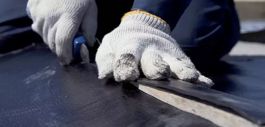 Rubber Roof Seam Repair in Carlsbad